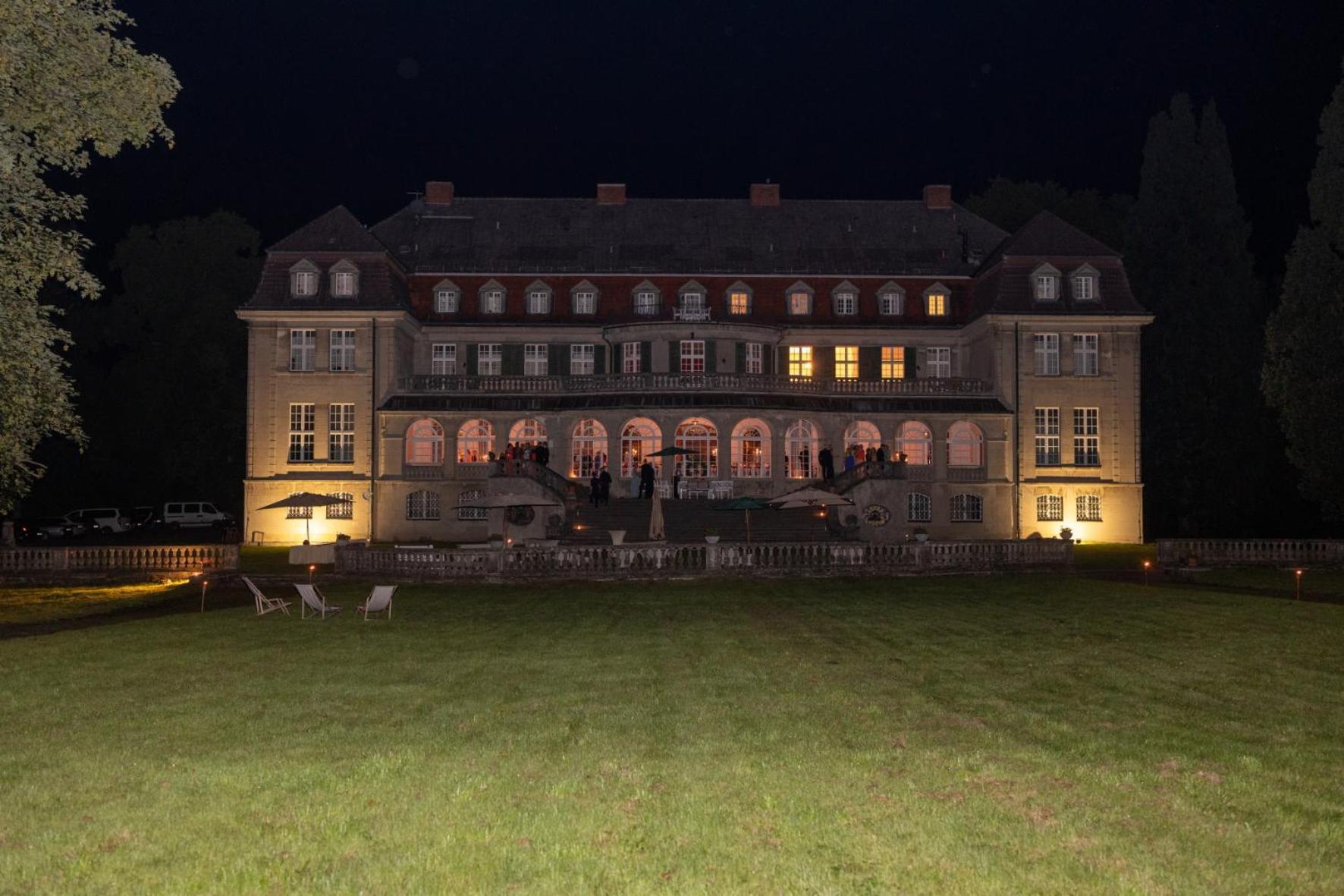 Jagdschloss-Bellin Екстер'єр фото